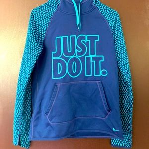 Nike sweatshirt
